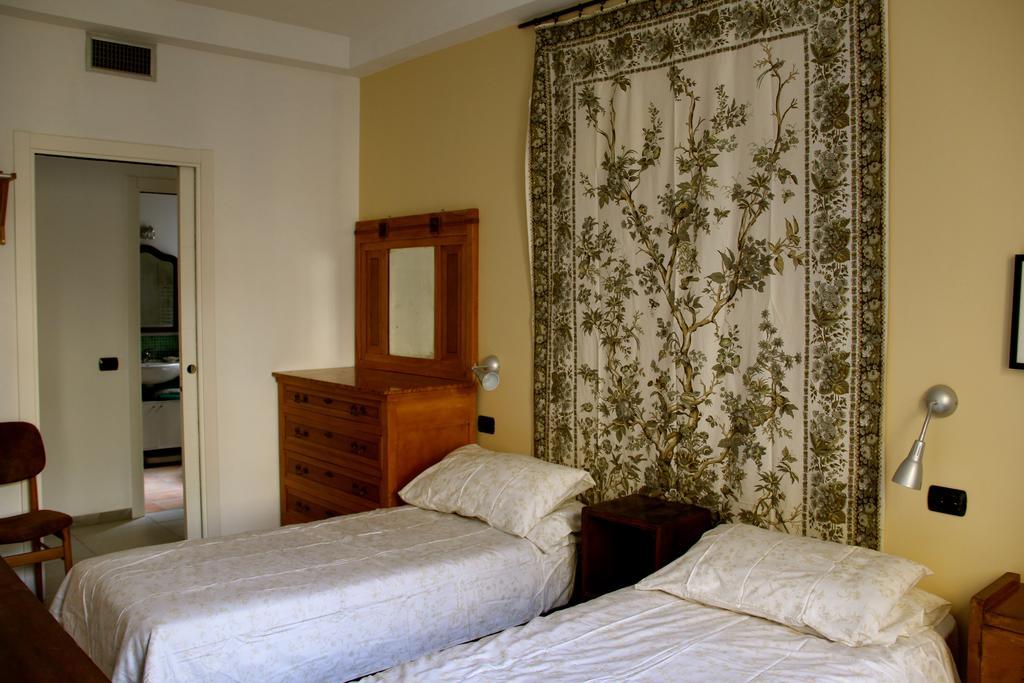 B&B Giacosa Μιλάνο Δωμάτιο φωτογραφία